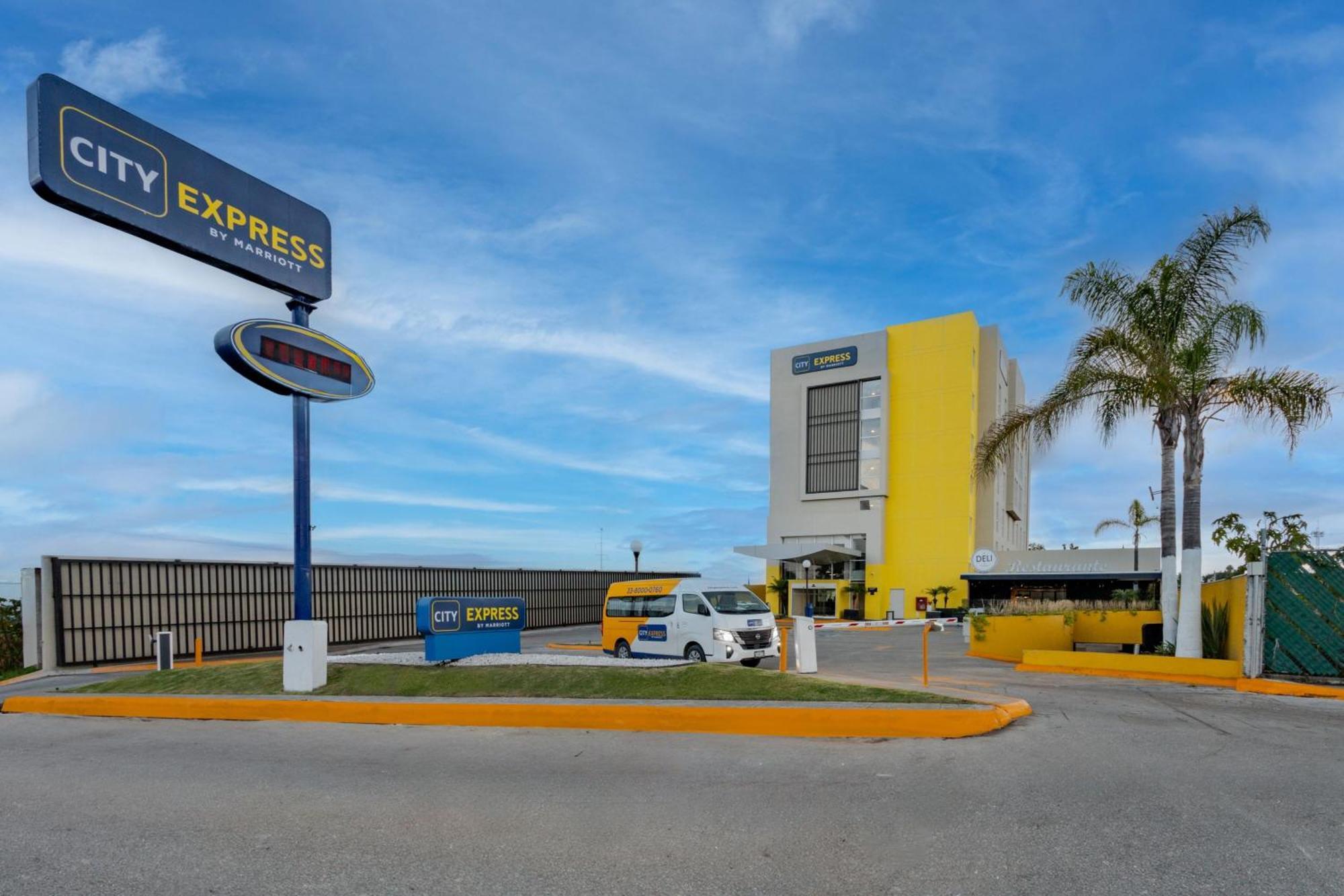 City Express By Marriott Guadalajara Aeropuerto Las Pintas Dış mekan fotoğraf